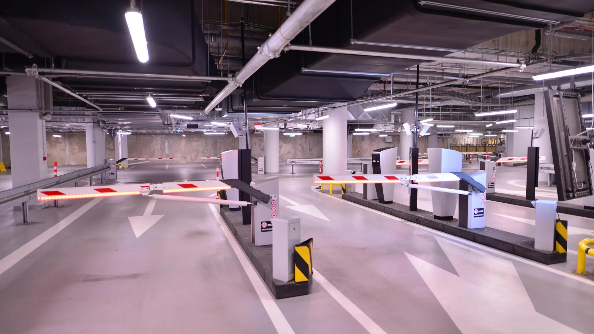 palang parkir otomatis